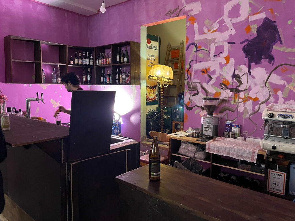 Café Rosa, Leipzig, 2023, 
permanent wallpainting,
co-creation of the café and solo exhibition