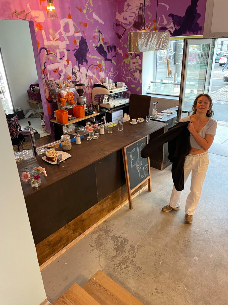 Café Rosa, Leipzig, 2023, 
permanent wallpainting,
co-creation of the café and solo exhibition