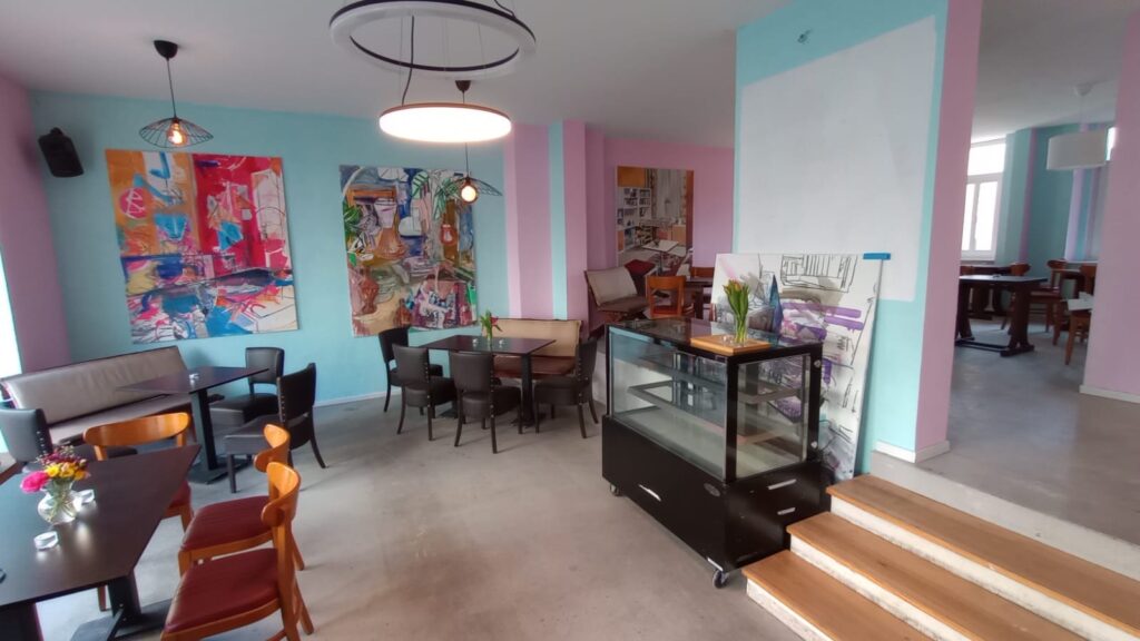 Café Rosa, Leipzig, 2023, 
permanent wallpainting,
co-creation of the café and solo exhibition